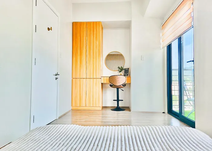 Spacious 1br Highview It Park With Pool And Netflix 4*
