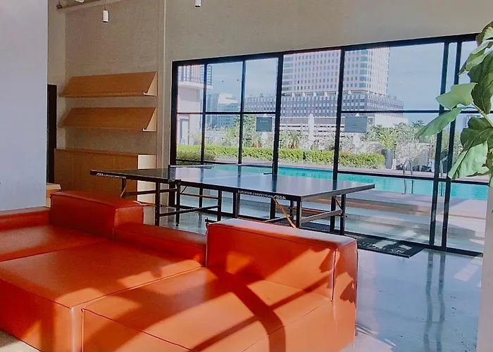 Spacious 1br Highview It Park With Pool And Netflix